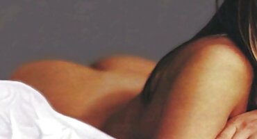 sex mom việt Valentina phimsexdoc thỏa mãn huấn luyện viên trong Hội trường.